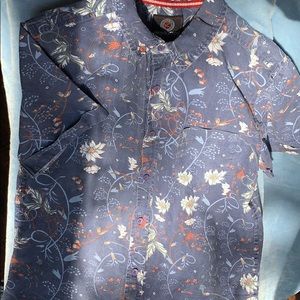 Men’s button up with floral print